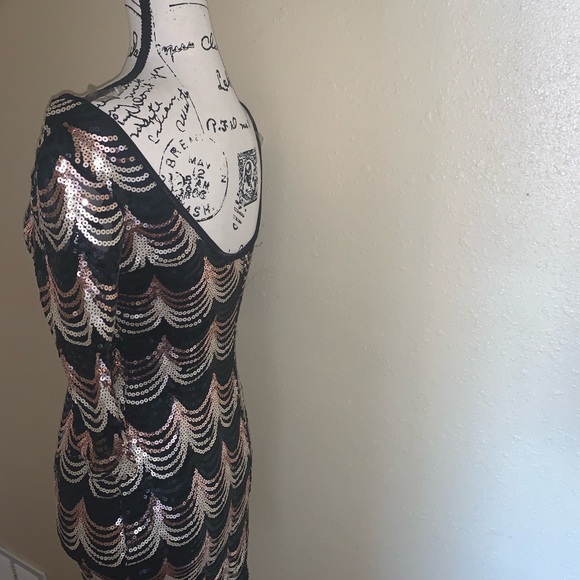 Bling body con dress - Picture 1 of 3